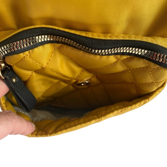 LD Multi-pocket Backpack - Picture 2 of 11